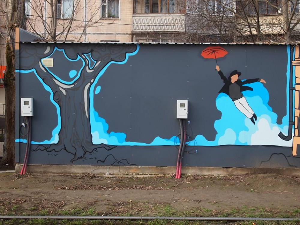 Красивая Одесса: километровый торговый ряд на Поскоте украсили художники фото