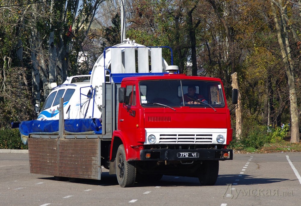 Штатный космический кораблик одесских спасателей