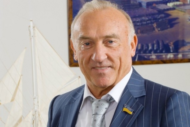 ���� ����