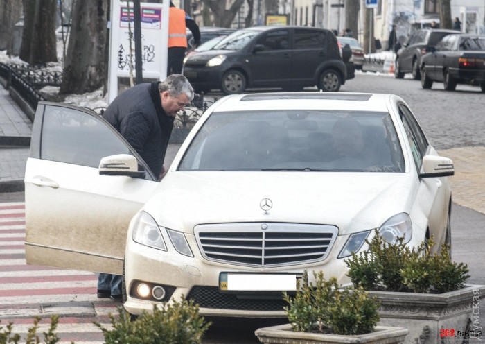 ����� �����