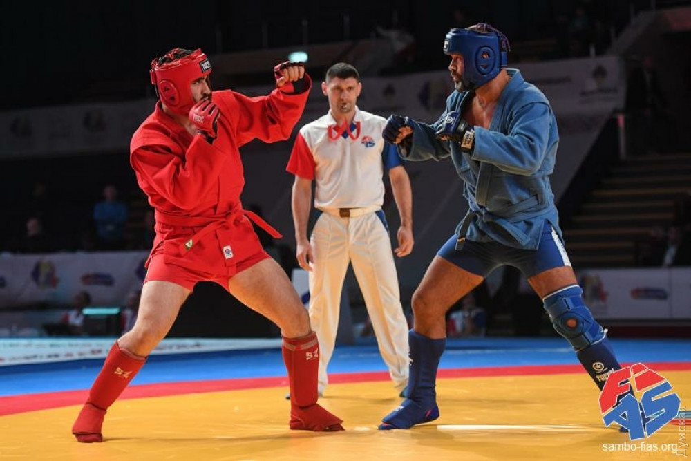 �������� ��������� - � �����