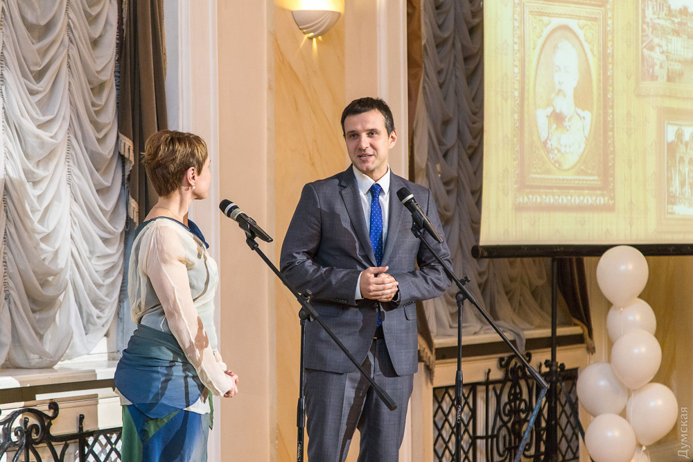 ����� ��������� � ����������� �������� �����-�������� "�������" ���� �����