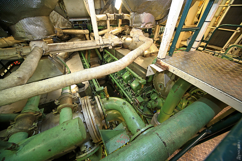 ���� �� 4 ������� �������� �������� ��������� 21 000 �.�.