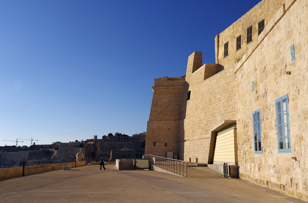 ������ ��� ����