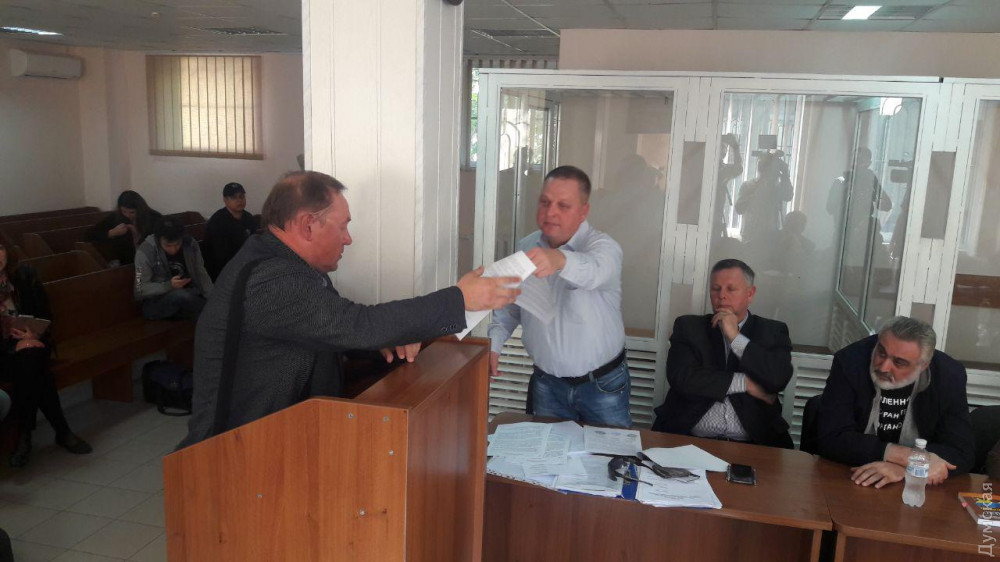 ����� �����