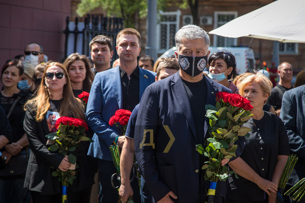 ���� ��������� � ������� ��������� �� ������������ �������