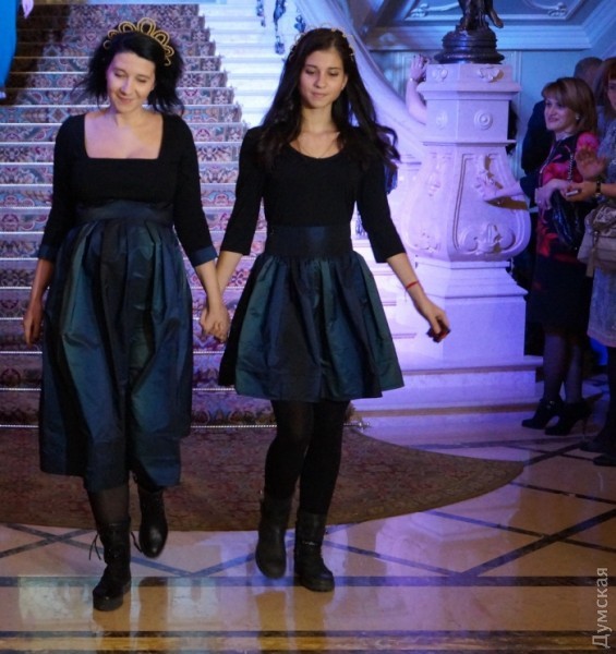 ����� ������ � �������