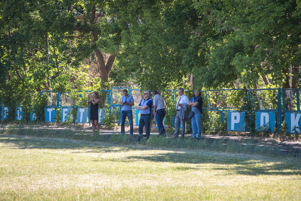 ������� ����� �������� ������ ����� ������ �������� �� ���� �������