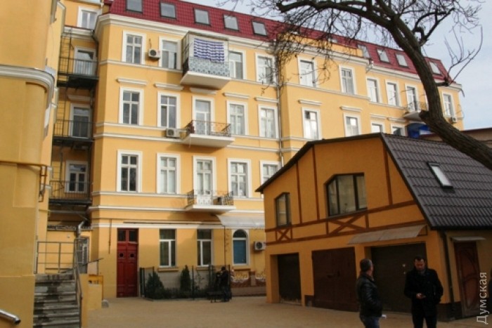 ��������������� ���� ������� �����. ��������, ������ ��� ����� ������ ������ ��������� "����"