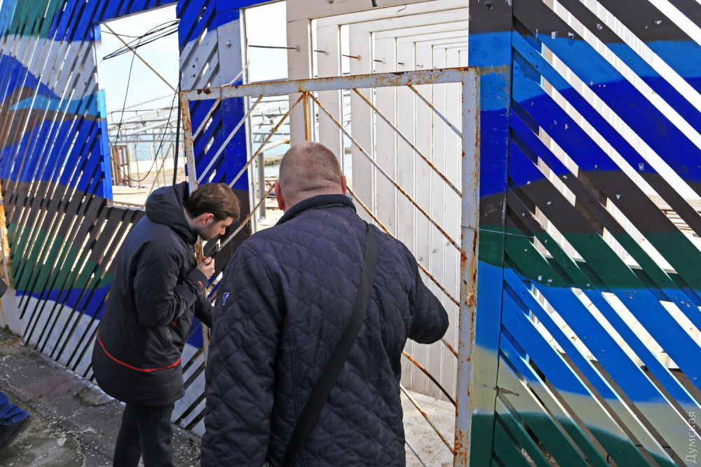 ������� �� ��� ���������� "�������" ����� ���� beach club