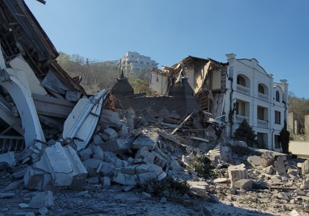 Grand Pettine Beach hotel after missile attack on May 8, 2022
