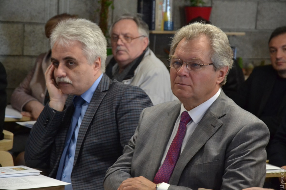 ������ ����� �������� ������