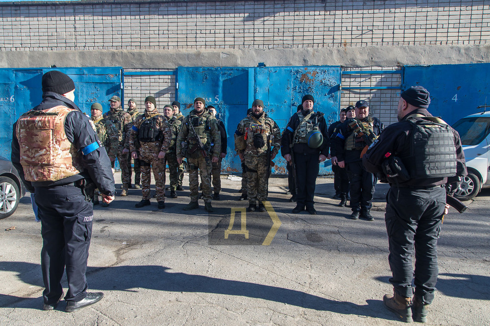 "�����" � "�������" �������� �� ������������ ������������ ������