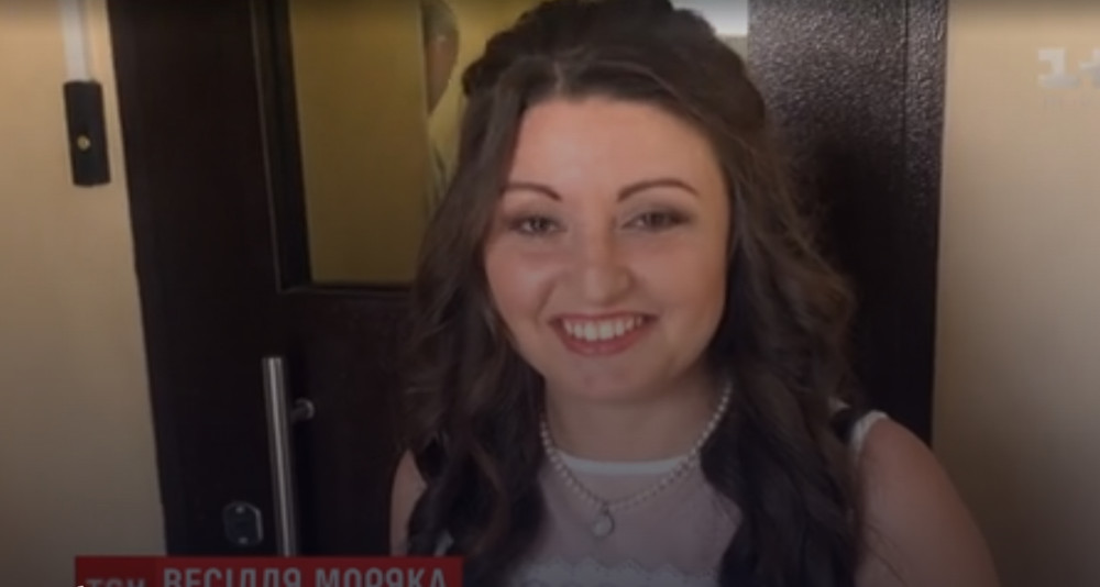 ���� ���