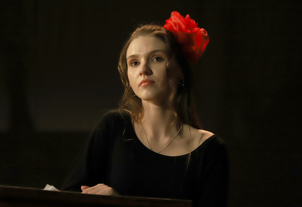 �������