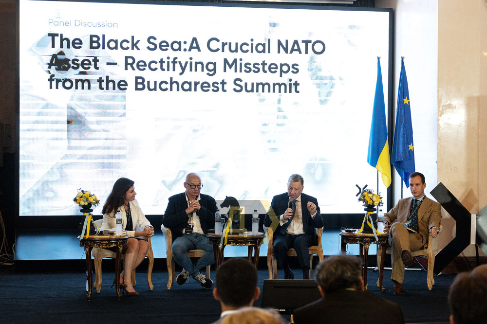 � �������� ������ � ���� ������� ���������� ����� �� ������� � �������������� ������ Black Sea Security Forum 2024