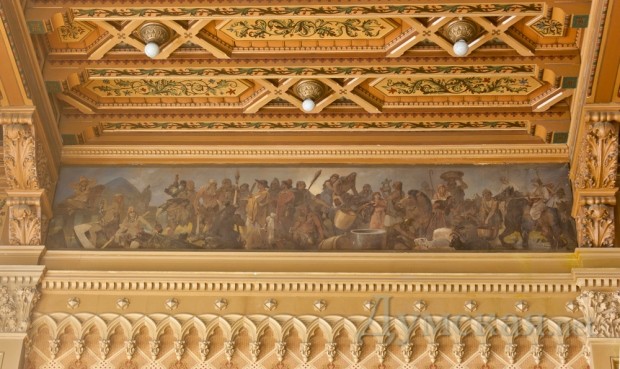 ����� ���� �������� 6-� �����, ������ ������� 2,3 ����� � ������� 8,5 ������. ������� ���� ������ ���� ������������ ������ ��������������� �������