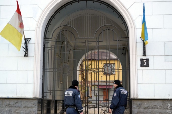 ������� �������� ���� � ������ ������������� ������