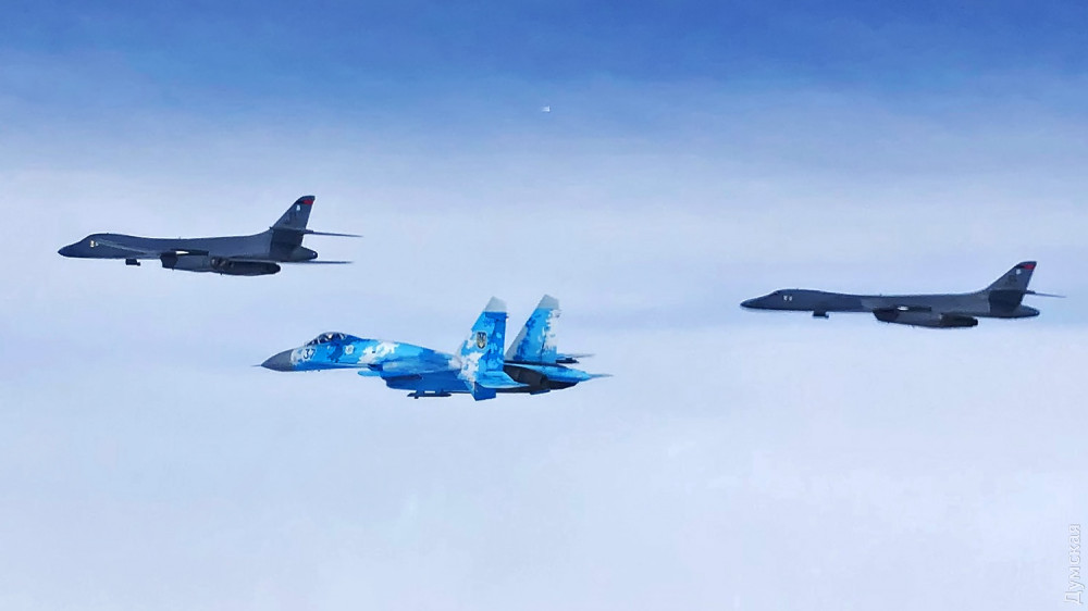 ��-27�1 �� 39 ���� ������������ ������������ B-1B. ���� �����-������ ��� ���