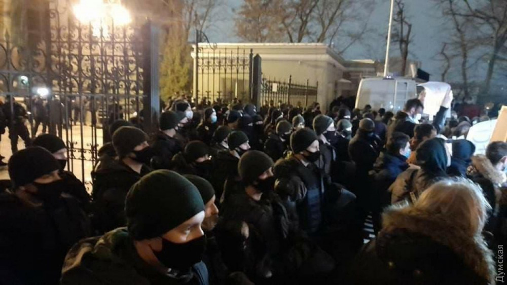 ����� � ��������� ��������� � ����� / ����: �����