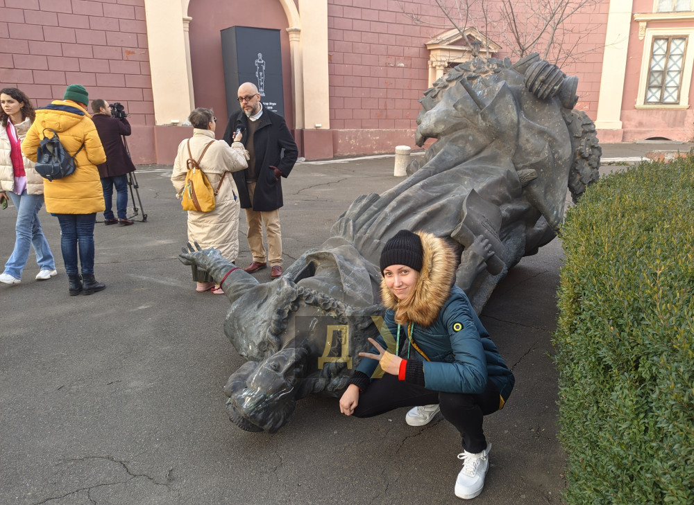 ����� ��������� ����� ������ ������������� � �������� �����������...