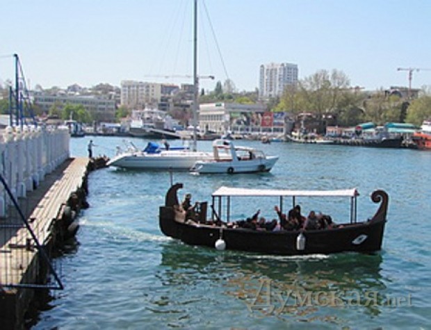 ���� "��"