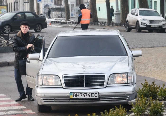 ���� �������