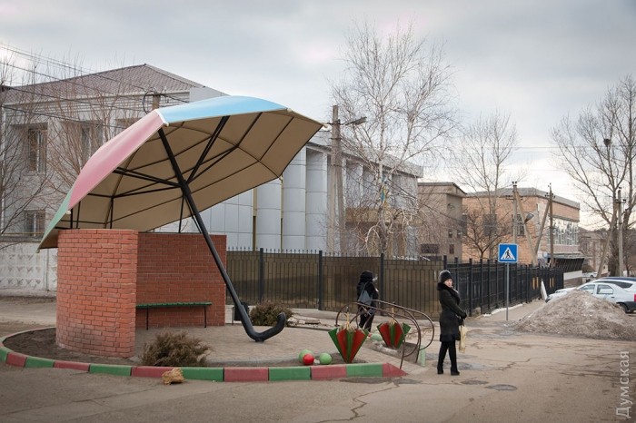 ���������-������