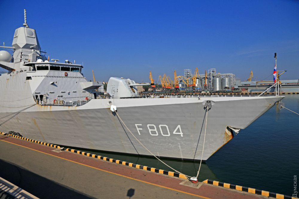 ����������� ������ F804 De Ruiter � ������ 23.07.2018. ��� ��������� - F805 Evertsen ������������ � ������ ����