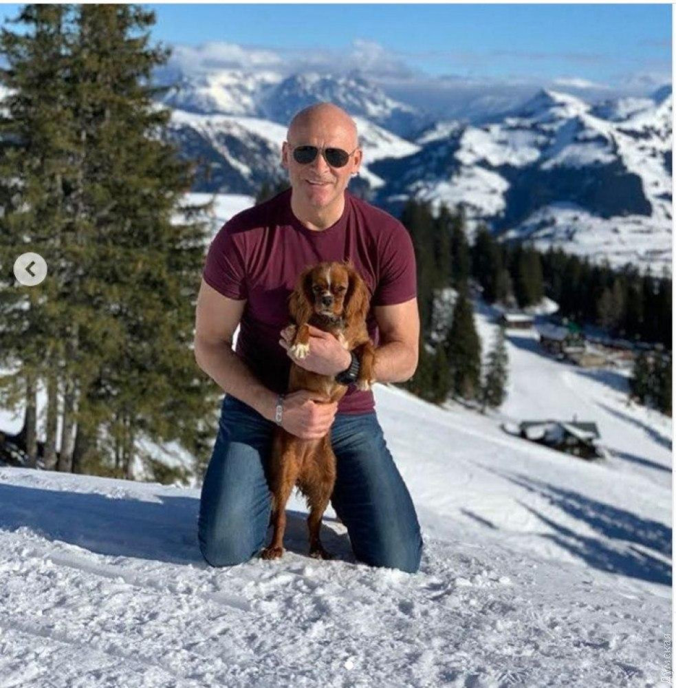 ����������