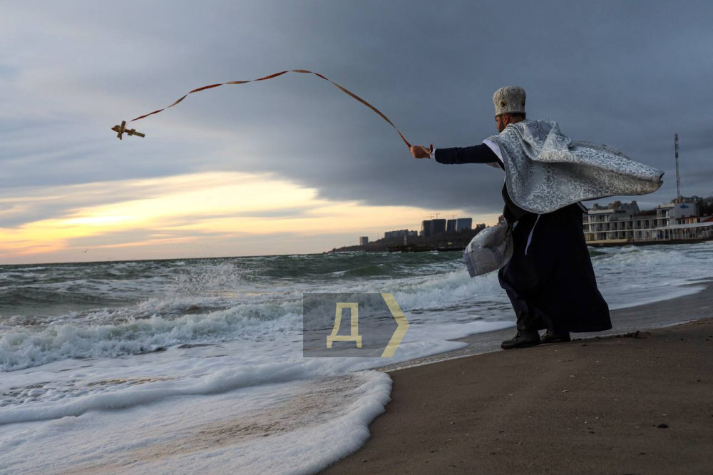 6 ���� ������� ������ ��������� ��������� �� ������������� ����������