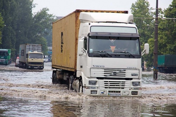 ������ ��� ����� ����� ����������, � �������� ��������� � ������������, ������ ����������� � ��������