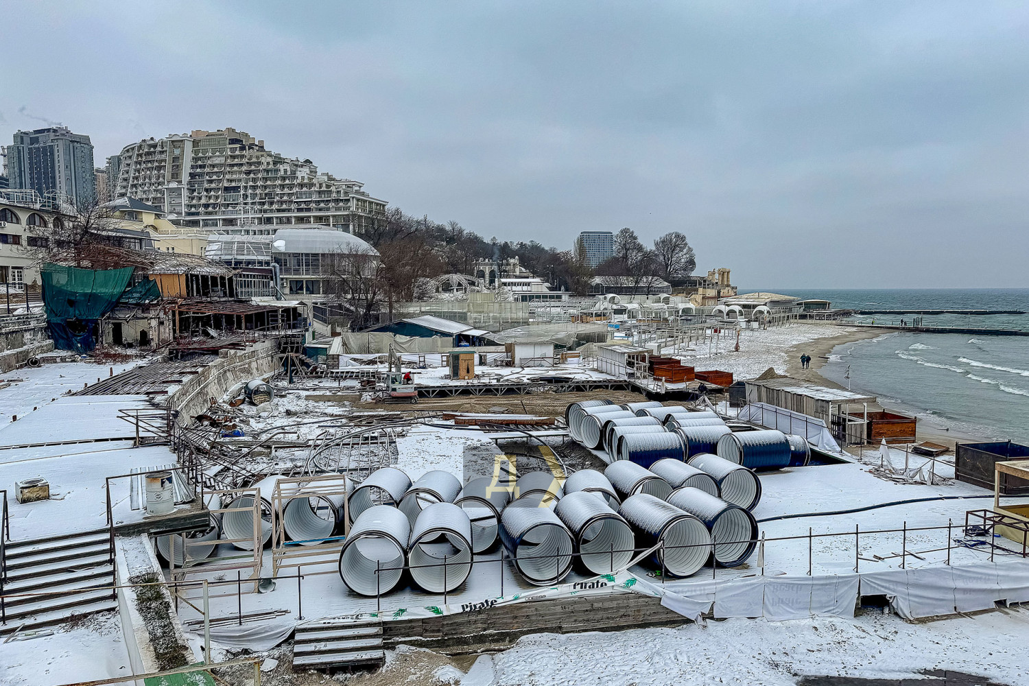 Реконструкция коллектора в Аркадии