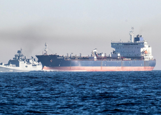 Пощечина Лондону: российский фрегат сопровождает танкеры теневого флота через Ла-Манш