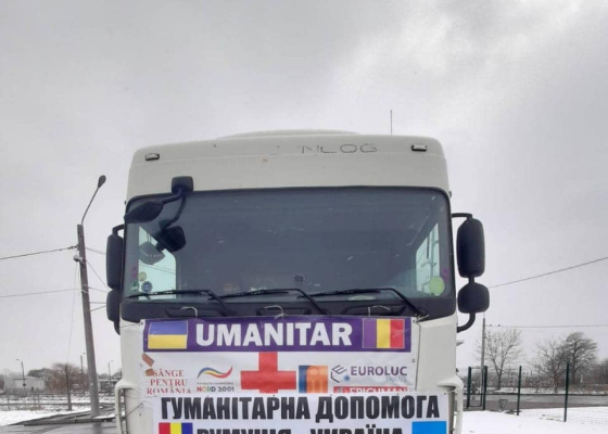 В Украину завезли почти 900 машин и вагонов с гуманитарной помощью из Польши, Германии и других стран