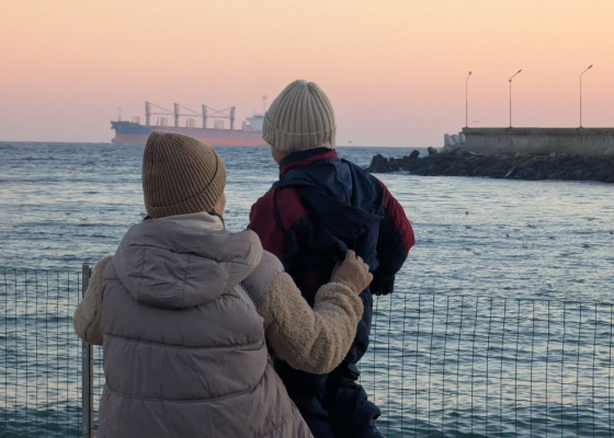 Рассвет на Ланжероне, закат в Черноморке: в первый день нового года одесситы высыпали на пляжи (фото, видео)