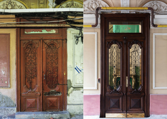 Восстановили резьбу, заменили стекло и латунные ручки: как теперь выглядят исторические двери памятника архитектуры в центре Одессы (фото)