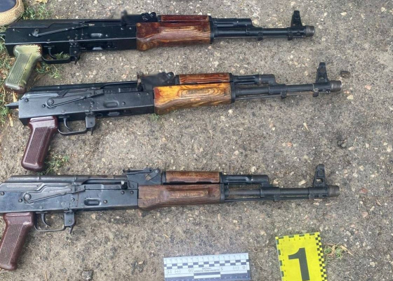 Шесть автоматов и сотня патронов: одессит организовал подпольную торговлю оружием