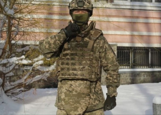 Правительство приравняло каски и бронежилеты к гуманитарной помощи, чтобы упростить их ввоз в Украину