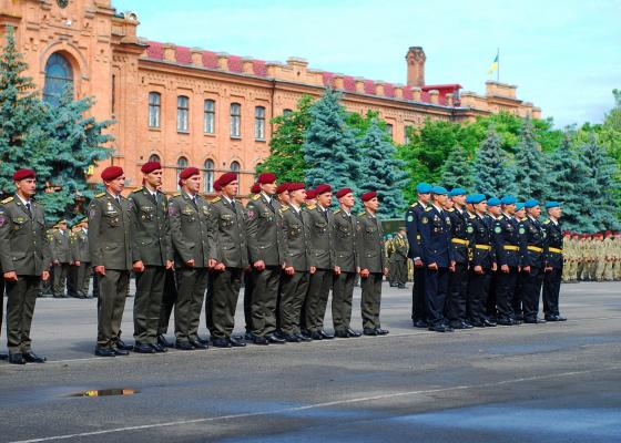 �������, ������, ������ �&nbsp;������: ������� �������� ��������� 300&nbsp;����������� ���&nbsp;���������� ����� 