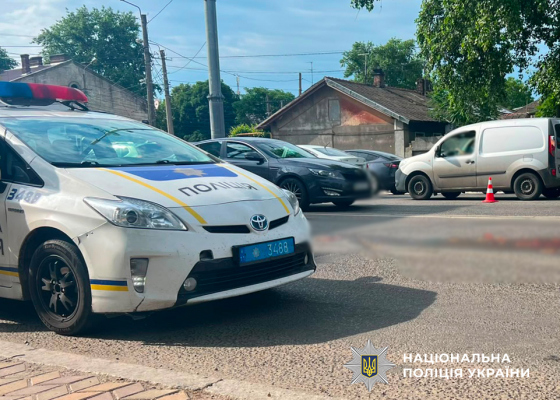 В Одессе грузовик сбил женщину насмерть: полиция ищет очевидцев трагедии (фото)