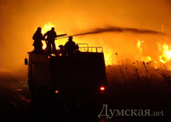 Одессу накрыл запах гари: врачи уверяют, что причин для паники нет, но окна советуют закрыть
